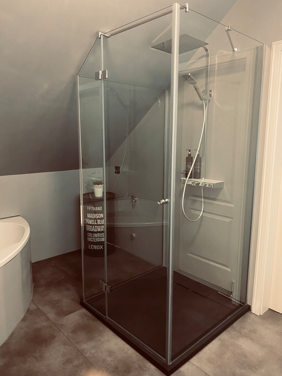 Nido Vela — Foto 40